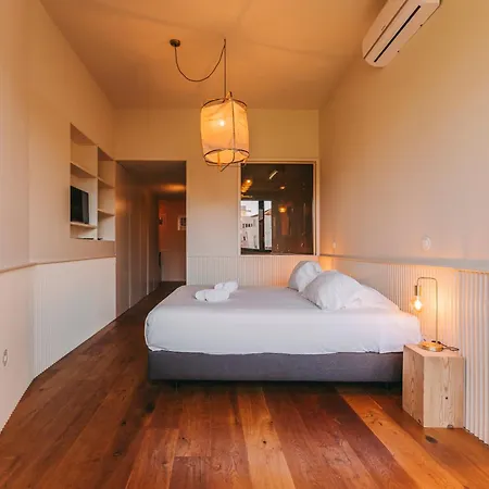 Maison Alves Da Veiga *