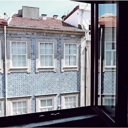 Alves Da Veiga Apartment 3*