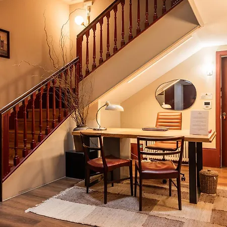 Apartment Alves Da Veiga 3*