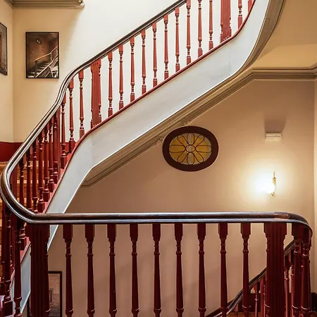 Alves Da Veiga Apartment Porto