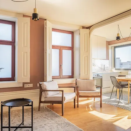 Alves Da Veiga Apartment Porto