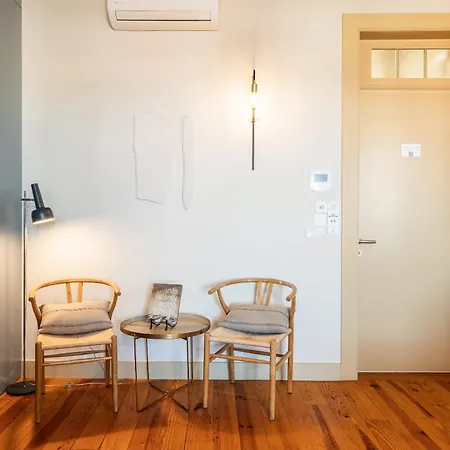 Maison Alves Da Veiga *