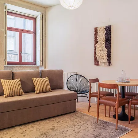 Alves Da Veiga Apartment